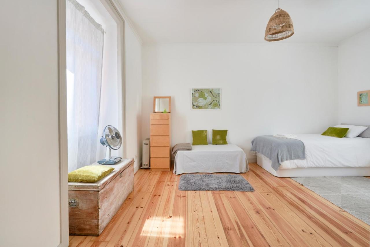 ליסבון Sunny Apartment With Balcony! מראה חיצוני תמונה