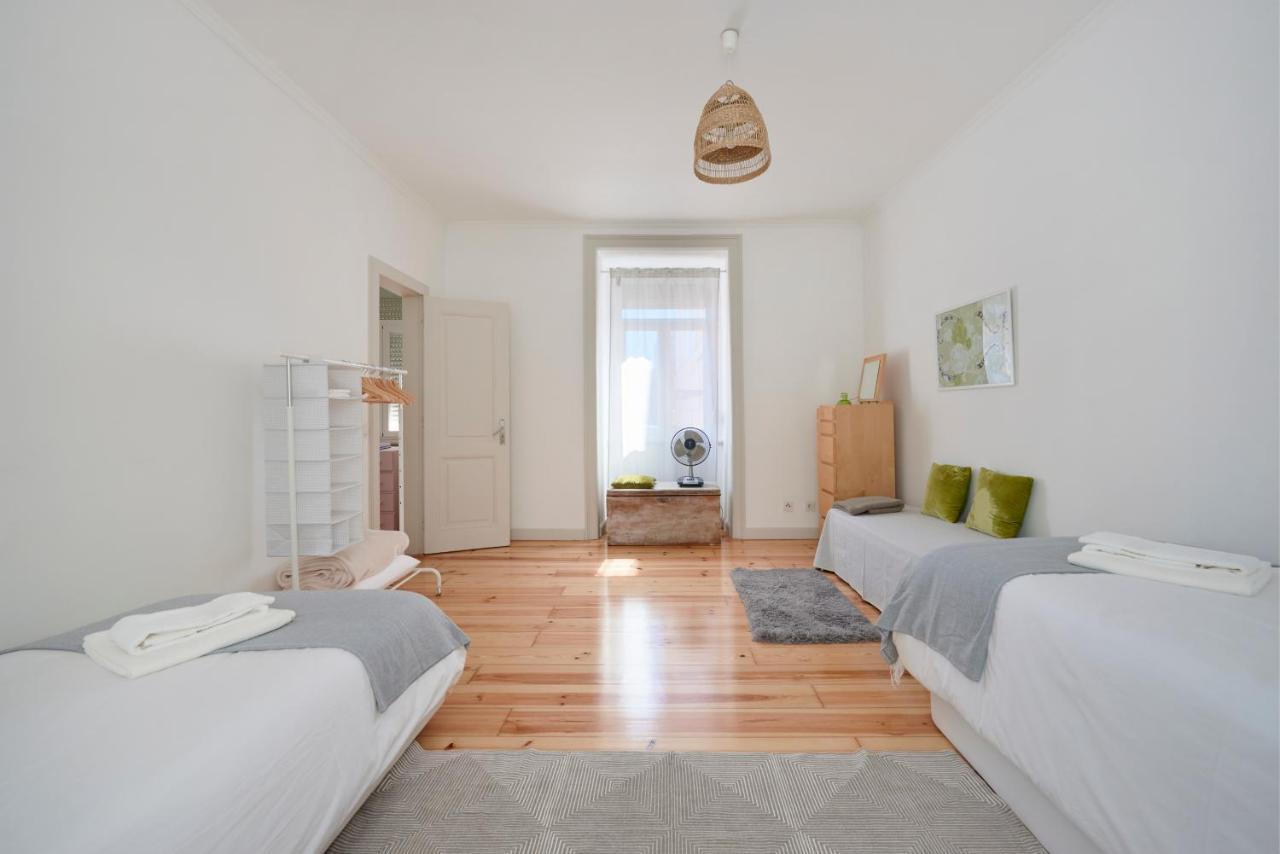 ליסבון Sunny Apartment With Balcony! מראה חיצוני תמונה