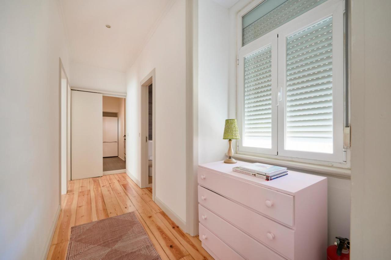 ליסבון Sunny Apartment With Balcony! מראה חיצוני תמונה